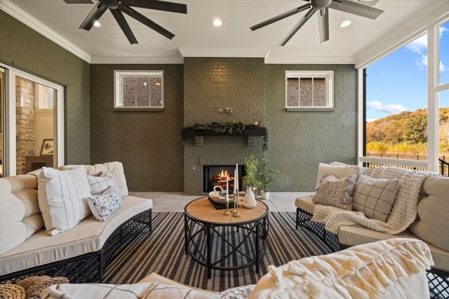 1304 McQuiddy Rd, Nashville, TN 37221