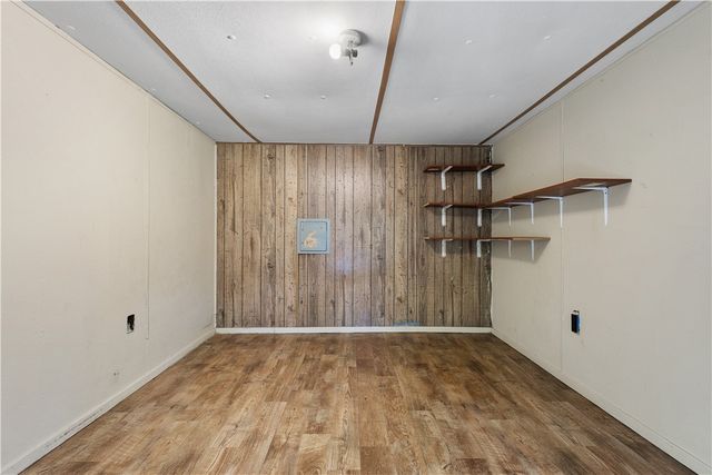 1212 Suncrest Street, Bryan, TX 77803