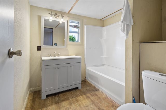 1212 Suncrest Street, Bryan, TX 77803