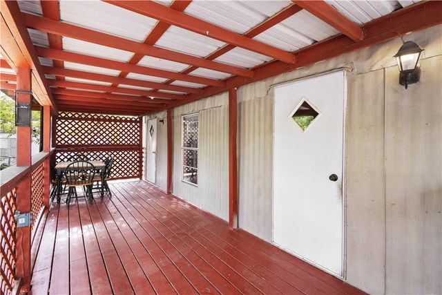 1212 Suncrest Street, Bryan, TX 77803