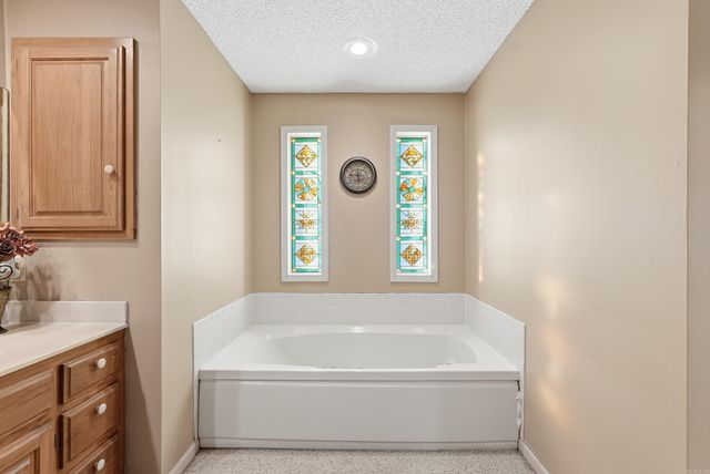 14 Shady Valley Drive, Conway, AR 72034