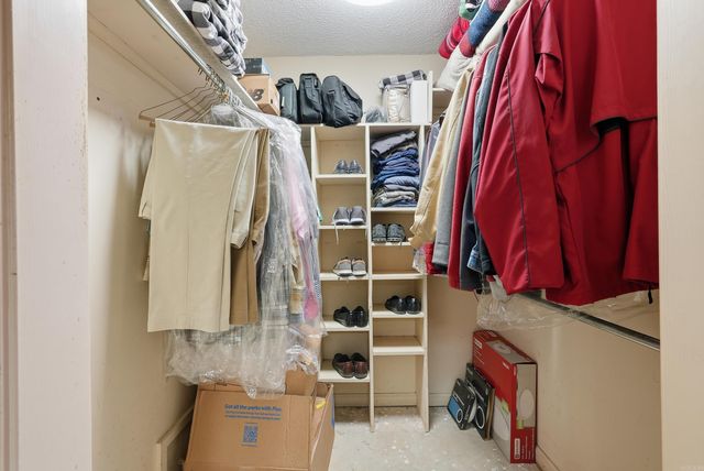 14 Shady Valley Drive, Conway, AR 72034