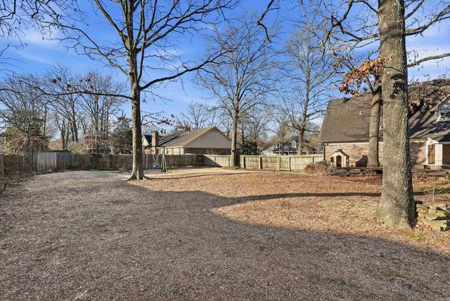 14 Shady Valley Drive, Conway, AR 72034