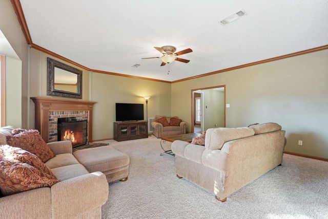 14 Shady Valley Drive, Conway, AR 72034