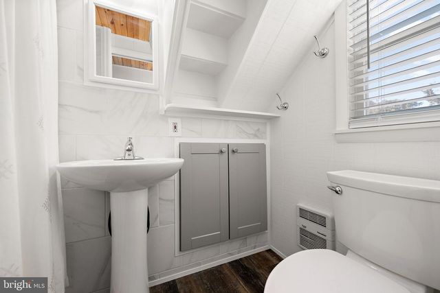 8 VIRGINIA AVE, Milton, DE 19968