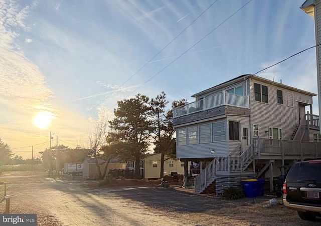 8 VIRGINIA AVE, Milton, DE 19968