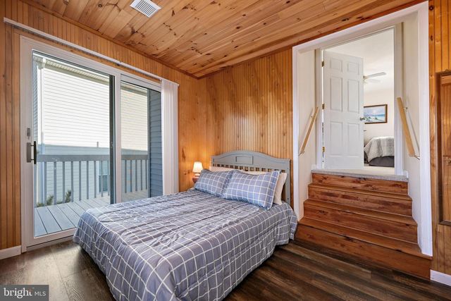 8 VIRGINIA AVE, Milton, DE 19968