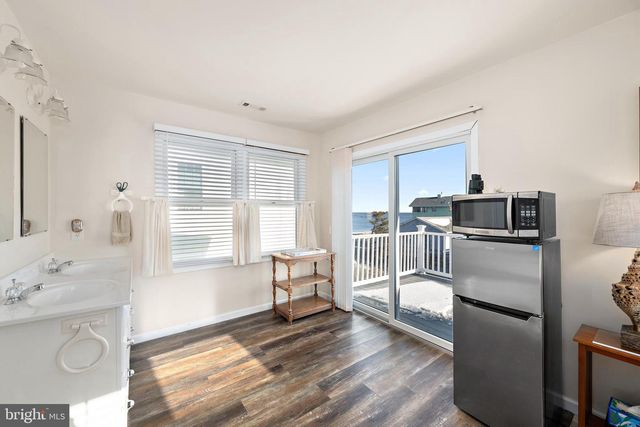 8 VIRGINIA AVE, Milton, DE 19968