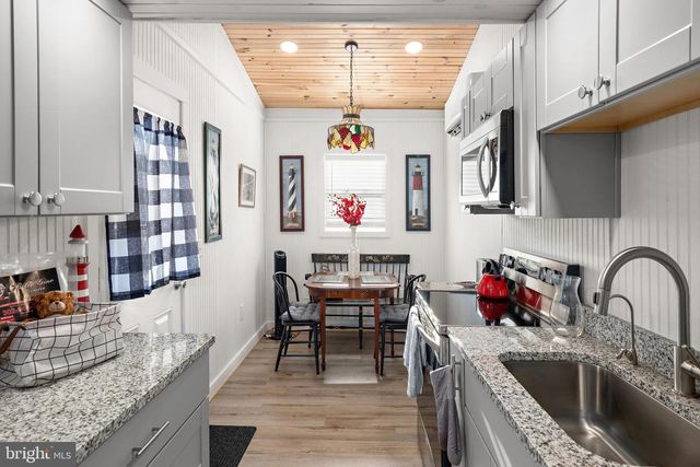 8 VIRGINIA AVE, Milton, DE 19968