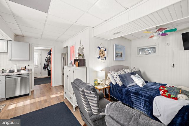 8 VIRGINIA AVE, Milton, DE 19968