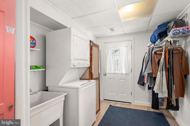 8 VIRGINIA AVE, Milton, DE 19968