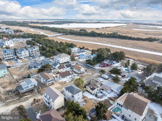 8 VIRGINIA AVE, Milton, DE 19968