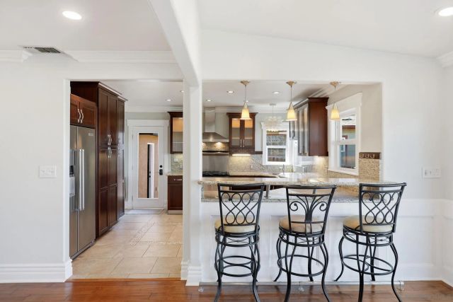 1756 Mission Cliff Dr, San Diego, CA 92116