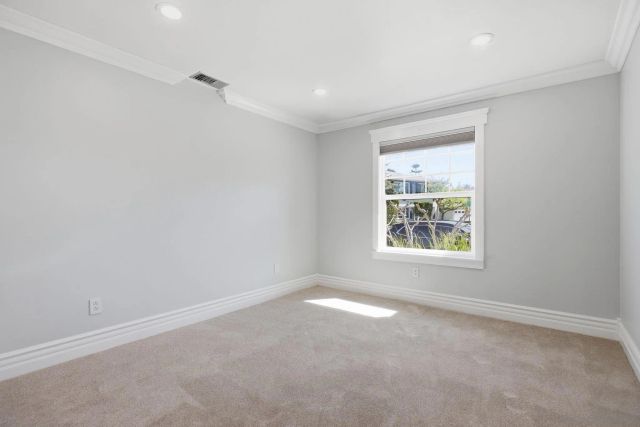 1756 Mission Cliff Dr, San Diego, CA 92116