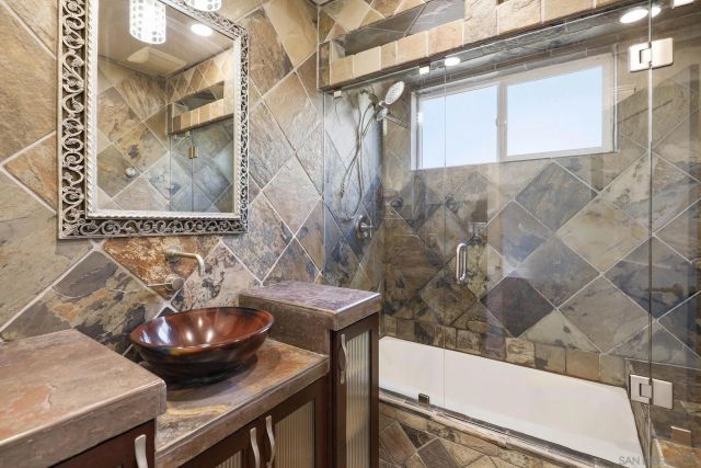 1756 Mission Cliff Dr, San Diego, CA 92116