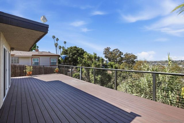 1756 Mission Cliff Dr, San Diego, CA 92116