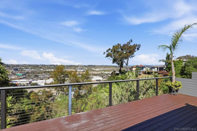 1756 Mission Cliff Dr, San Diego, CA 92116