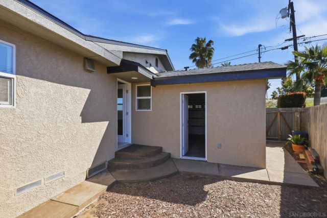 1756 Mission Cliff Dr, San Diego, CA 92116