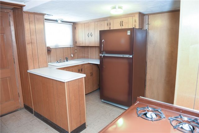 20 Bicentennial Way, North Providence, RI 02911