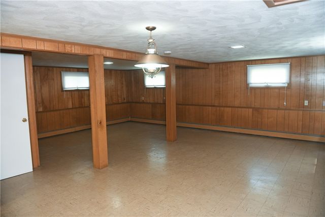 20 Bicentennial Way, North Providence, RI 02911