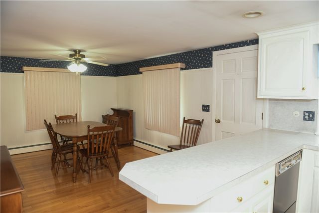 20 Bicentennial Way, North Providence, RI 02911