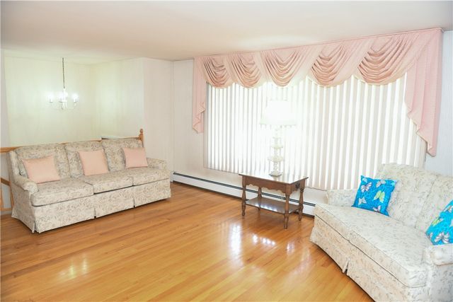 20 Bicentennial Way, North Providence, RI 02911