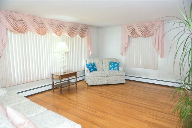 20 Bicentennial Way, North Providence, RI 02911