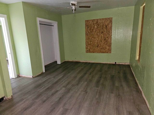 2208 NW 14th St, Lawton, OK 73507