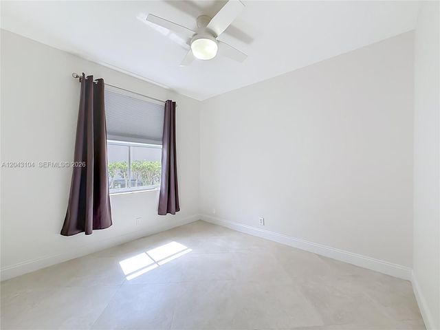 1556 Winterberry Lane, Weston, FL 33327