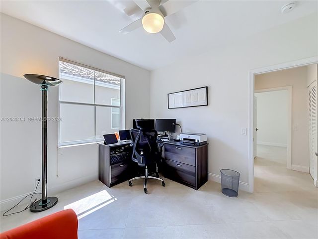 1556 Winterberry Lane, Weston, FL 33327