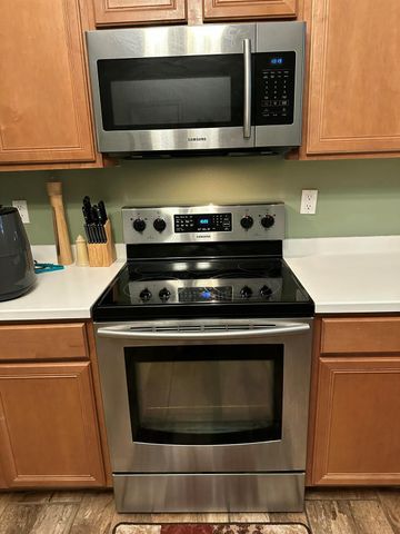 989 SW Idol Avenue, Port St Lucie, FL 34953