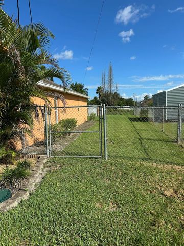 989 SW Idol Avenue, Port St Lucie, FL 34953
