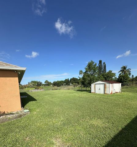 989 SW Idol Avenue, Port St Lucie, FL 34953