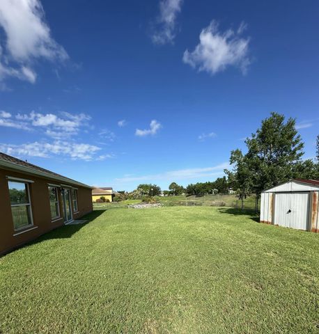 989 SW Idol Avenue, Port St Lucie, FL 34953