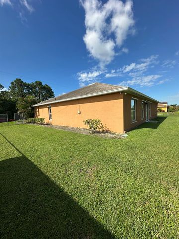 989 SW Idol Avenue, Port St Lucie, FL 34953