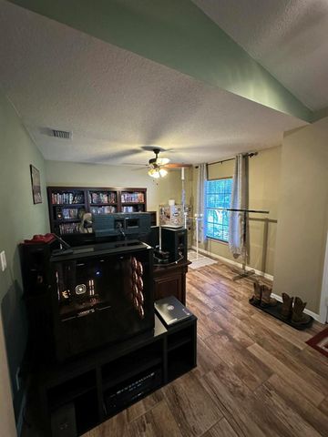 989 SW Idol Avenue, Port St Lucie, FL 34953