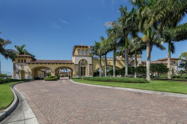 13895 VANCANZA DRIVE, Venice, FL 34293