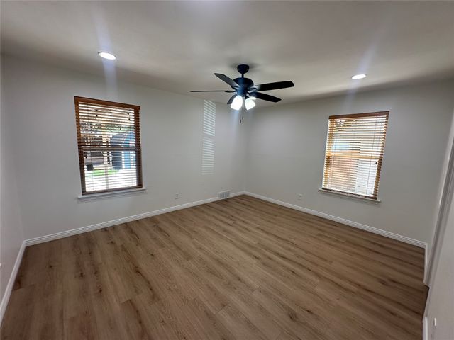 9630 Livenshire Drive, Dallas, TX 75238