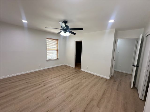 9630 Livenshire Drive, Dallas, TX 75238