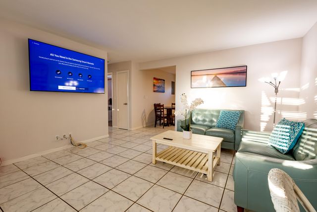 714 S Arnold Avenue B Left Side, Lantana, FL 33462