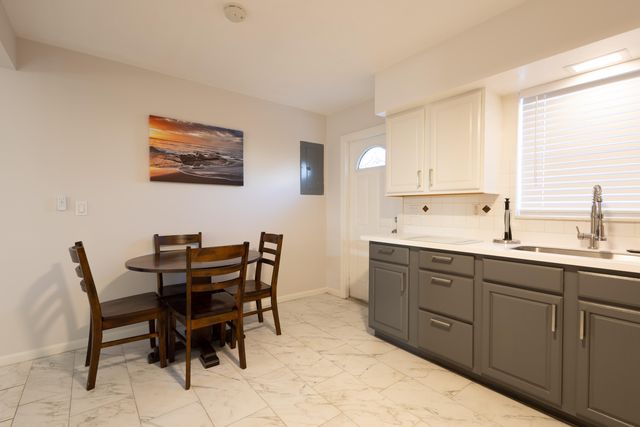 714 S Arnold Avenue B Left Side, Lantana, FL 33462