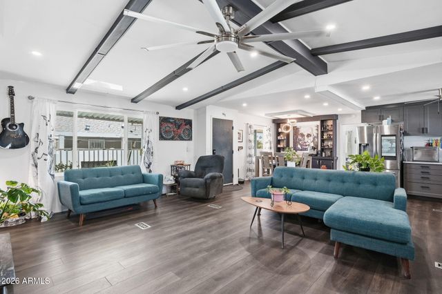 1613 E Villa Rita Drive, Phoenix, AZ 85022