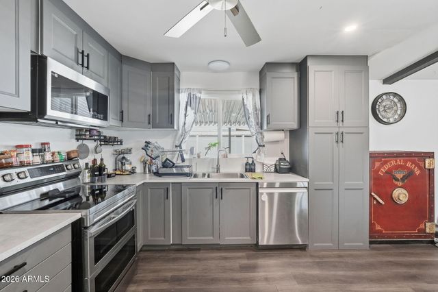 1613 E Villa Rita Drive, Phoenix, AZ 85022