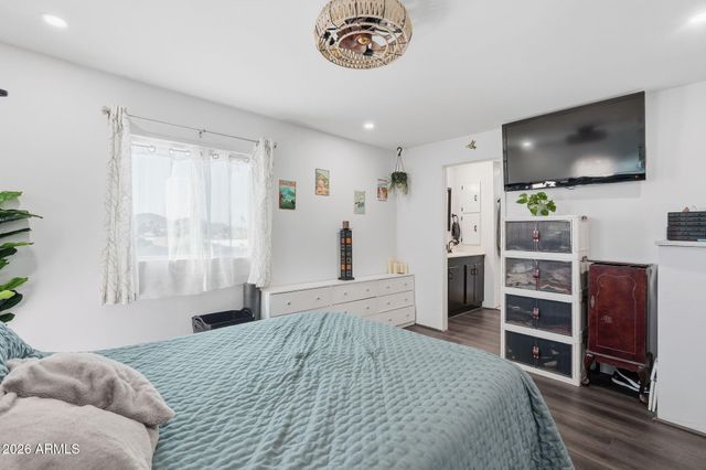 1613 E Villa Rita Drive, Phoenix, AZ 85022