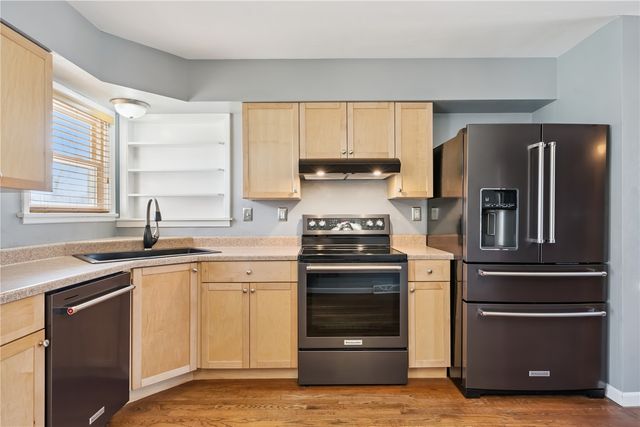 1010 Norwood Drive SE, Cedar Rapids, IA 52403