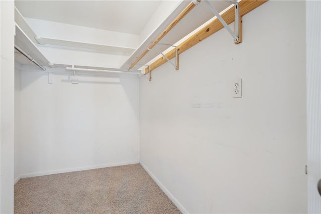 1010 Norwood Drive SE, Cedar Rapids, IA 52403