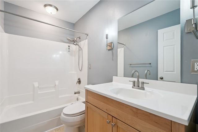 1010 Norwood Drive SE, Cedar Rapids, IA 52403