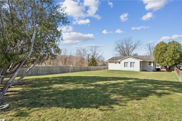 1010 Norwood Drive SE, Cedar Rapids, IA 52403