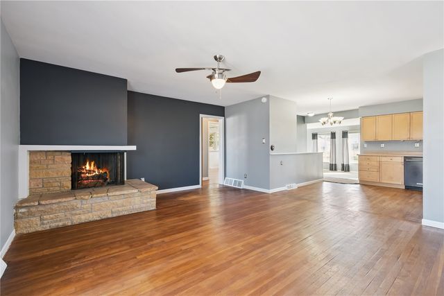 1010 Norwood Drive SE, Cedar Rapids, IA 52403