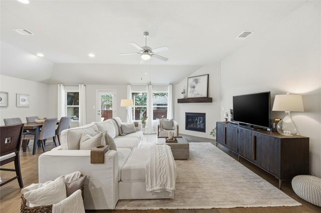 4163 Van Ness Ave, Round Rock, TX 78681